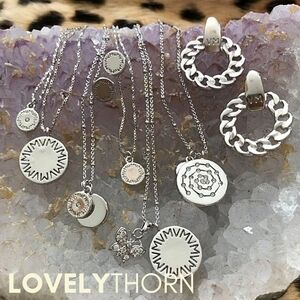 VANESSA MOONEY // ltd ed vm the royals collection logo pendant silver necklace
